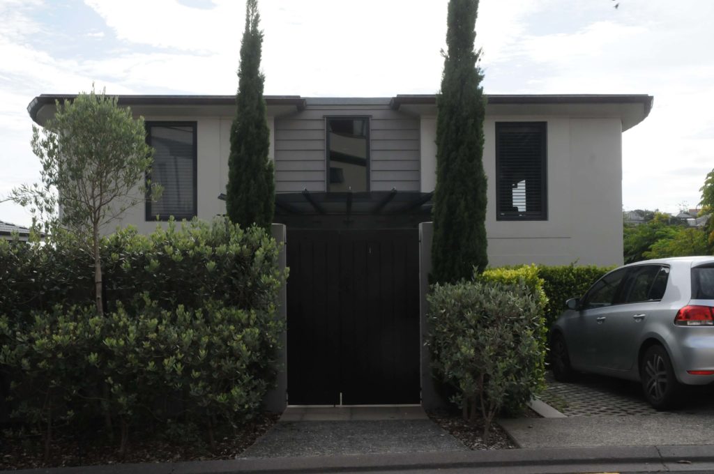 Contemporary Reclad, Newmarket